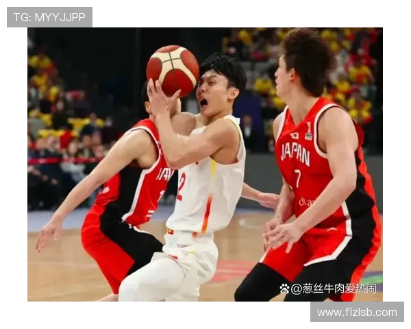 中国男篮逆袭战胜日本队 晋级亚洲杯四强展现强大实力 中国男篮逆袭战胜日本队 晋级亚洲杯四强展现强大实力