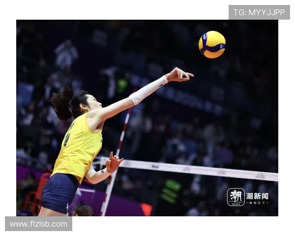 中国女排力克强敌挺进决赛，队长朱婷表现出色助力晋级